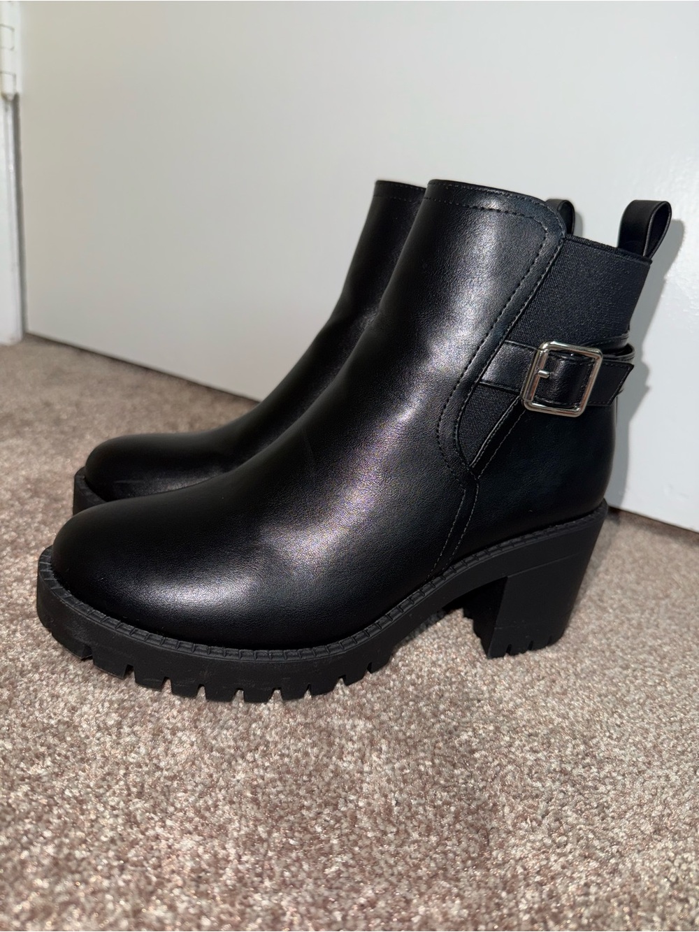 Moda Black Lug Sole Block Heel Ankle Booties